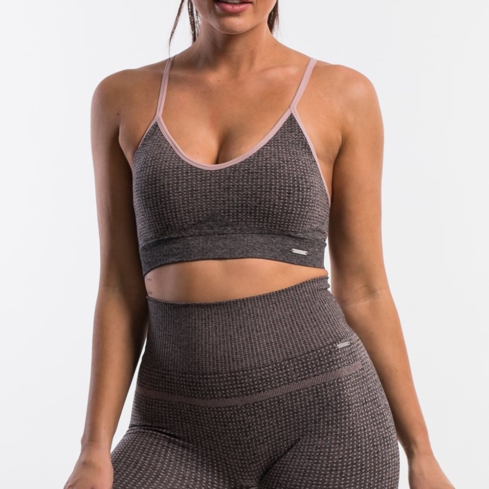 ECHT APPAREL Sensory Sports Bra